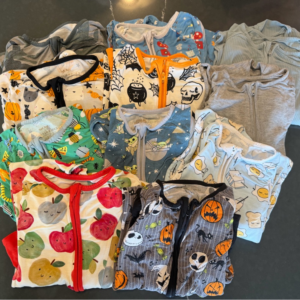 Lot of 11 Little Sleepies Pajamas 2T